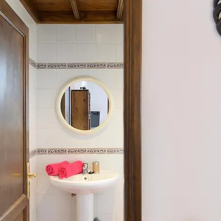 La Rubina Villa *